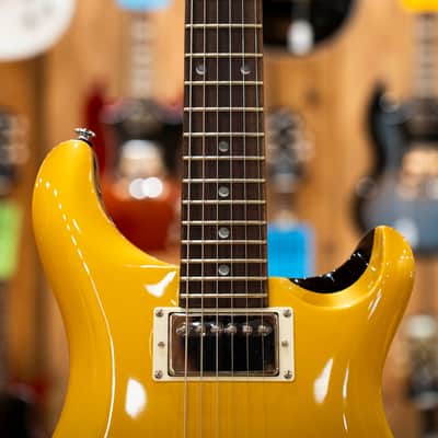 PRS SE DGT MOONS GOLD TOP image 5