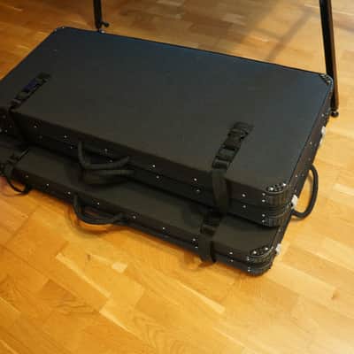 Crumar Mojo 61 + Lower Manual + Romanowicz Cases + dust cover image 3
