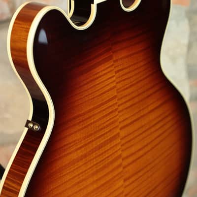 GRETSCH Broadkaster LX Figured Center Block - w/Bigsby, Gold Hardware & Ebony - Havana Burst image 19