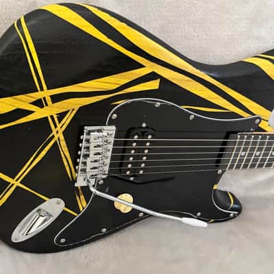 Unbranded Pre-Owned- EVH Style Electric Guitar Hand Made 2026 - Nitro image 3