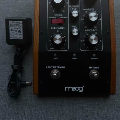 Moog MF-108M Moogerfooger Cluster Flux 2011 - Black image 2