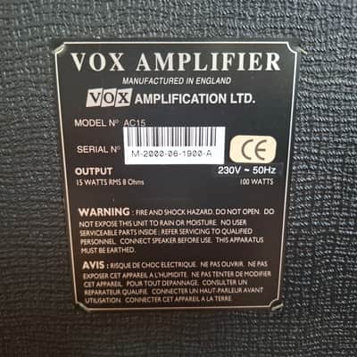 Vox AC15TB2 15-Watt 2x10" Guitar Combo 1996 - 2004 - Black image 4