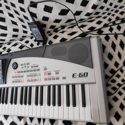Roland  E60 image 8