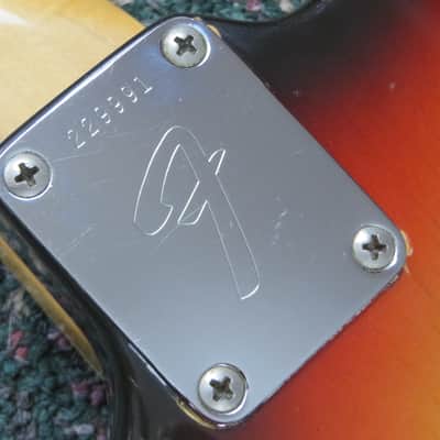 Vintage 1969 Fender Jaguar Sunburst! w/OHSC image 5