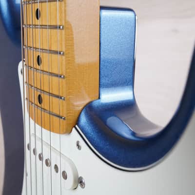 Fender FSR Traditional '50s Stratocaster MIJ 2018 Lake Placid Blue / Ice Blue Metallic Competition Stripe w/ Bag image 10