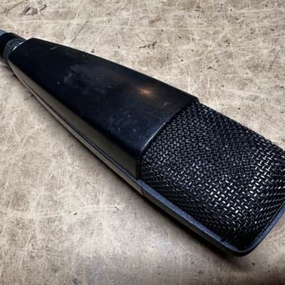 Sennheiser MD 421-U5 Cardioid Dynamic Microphone - Nice! image 1