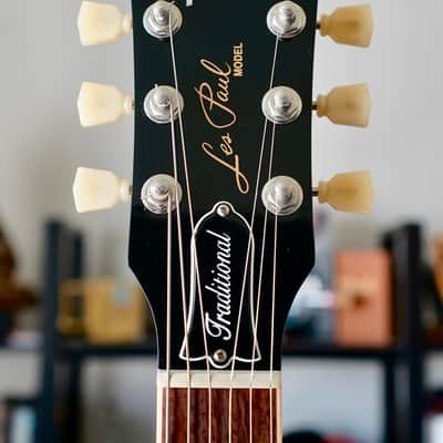 Gibson Les Paul Traditional Blueberry Burst Reverse Chevron Top 2018 image 14