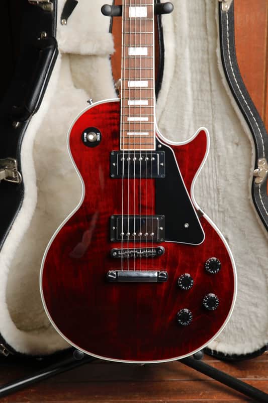 Gibson Les Paul Classic Custom Wine Red Electric Guitar 2012 Pre-Owned