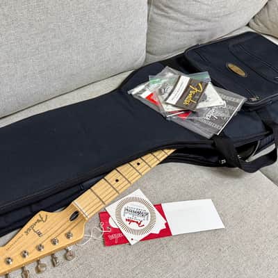 Fender Jimmie Vaughan 60’th Anniversary Strat image 12
