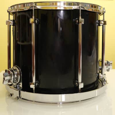 Premier Signia 15" tom • Ebony Gloss black finish • floor tom use image 4