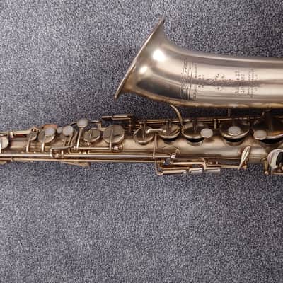 Vintage Selmer Modele 22 Alto Saxophone 1922 - Silver image 7
