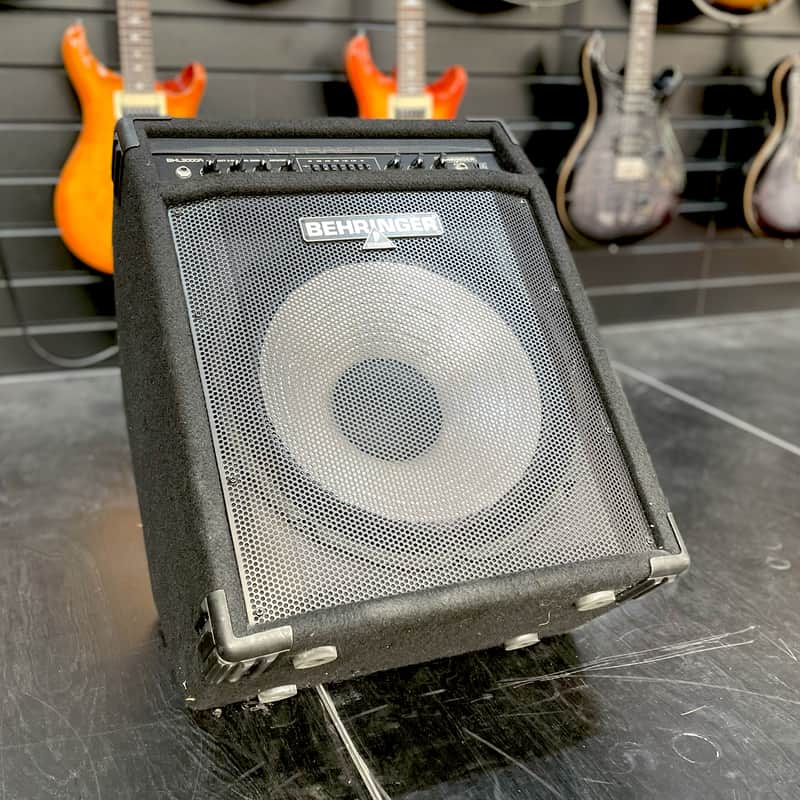 Behringer BXL3000A 300w ベースアンプ BXL3000A_big-