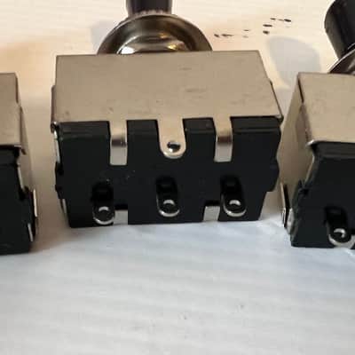 3 way Toggle box switches Lot of 10 image 11