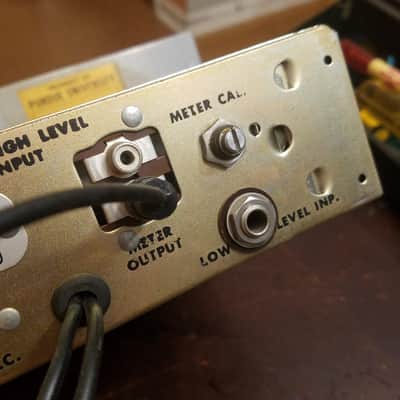 Viking RP-61 (VU) Rackmount Tube record/playback amplifier VU meter 1950s - Hammered grey metallic paint image 6