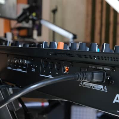 Arturia PolyBrute Noir 61-Key Synthesizer 2023 - Present - Black image 22
