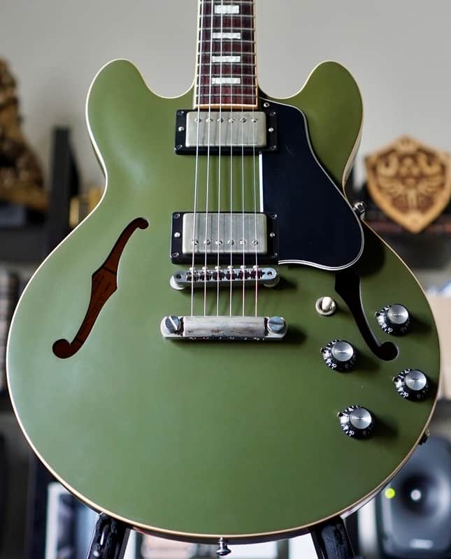 Gibson Limited Edition ES-339