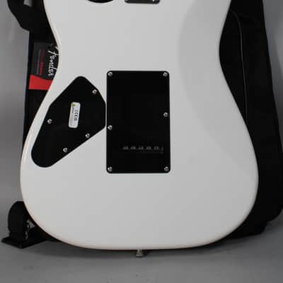 Fender MIJ Aerodyne Special Stratocaster 2022 - 2024 Bright White image 4