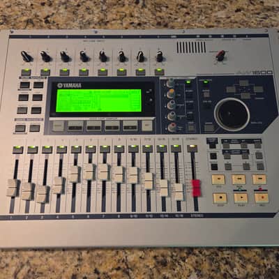 Yamaha AW1600 Professional Audio Workstation 16-Track Digital