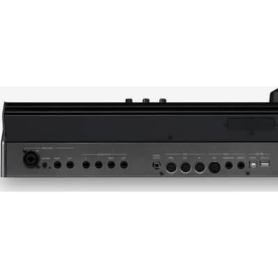 Korg PA3x 61 con amplificazione PA AS USATA image 3