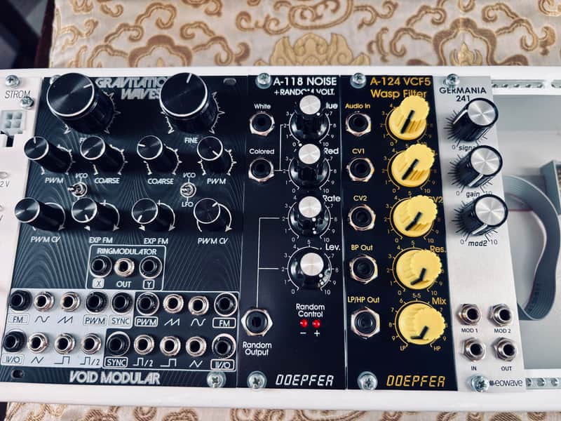 Doepfer A-118V Noise and Random Voltage Generator Vintage Edition 2010s - Black image 1