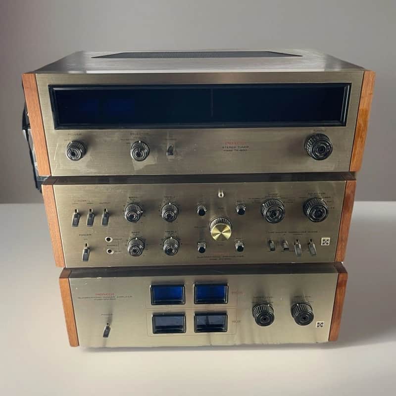 Pioneer TX‑600 (Tuner)  QC‑800 (Control Amp / Preamp)  QM‑800 (Power Amp) 1970 - Wood Grain