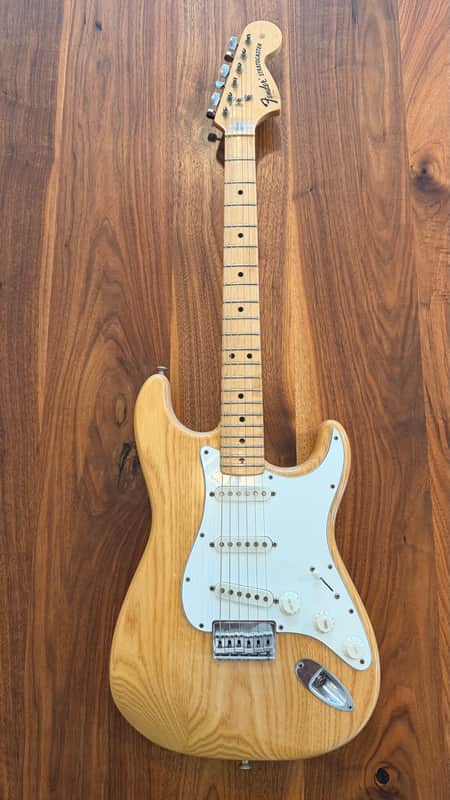 Fender Stratocaster Hardtail with 3-Bolt Neck, Maple Fretboard 1973 - 1977 - Natural image 1