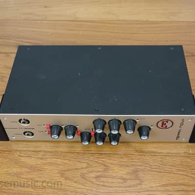 Eden TN226-U Terra Nova Series 225W Lightweight Bass Head with Semi-Parametric EQ image 5