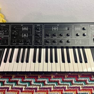 Yamaha CS-5 Monophonic Synthesizer 1978 - 1983 - Black