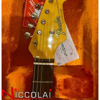 FENDER American Vintage II 1965 Stratocaster, Round-Lam Rosewood Fingerboard, Candy Apple Red image 10