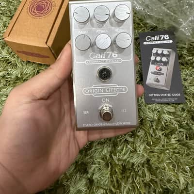 Origin Effects Cali76 Compact Deluxe Compressor Limited Edition - 10th Anniversary 2022 - Laser Engraved Silver image 2