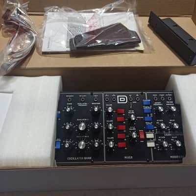 Behringer Model D Analog Synthesizer 2018 - Present - Black