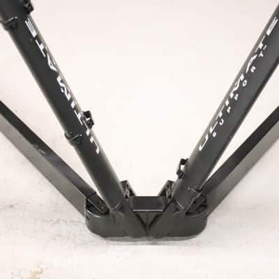 Ultimate Support V-Stand Pro V-Style Keyboard Stand Black image 2