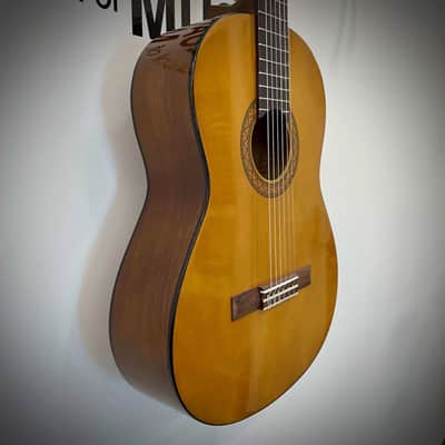 Yamaha C40II Classical Guitar image 2