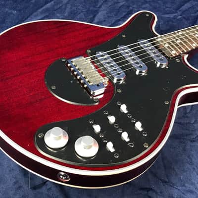 Brian May Red Special Signature Guitar in Antique Cherry with Gig Bag image 6