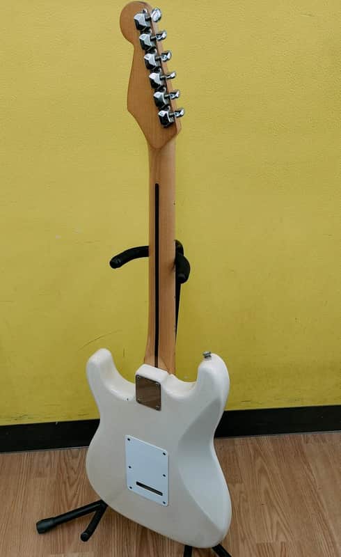 FENDER MEXICO STRATOCASTER SQUIER SERIES Guitar | Reverb