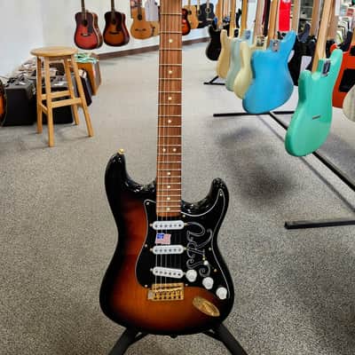 Mint Used 2023 Fender Stevie Ray Vaughan Stratocaster with Pau Ferro Fretboard - 3-Color Sunburst w/ Tweed Case image 2