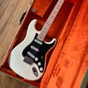 Fender Billy Corgan Artist Series Signature Stratocaster 2009 - 2012 - Olympic White
