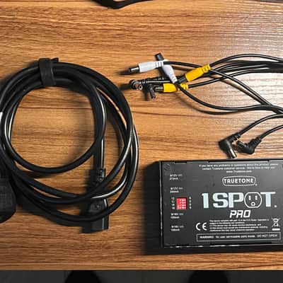 Truetone 1 SPOT Pro CS6 Power Supply 2010s - Black image 4