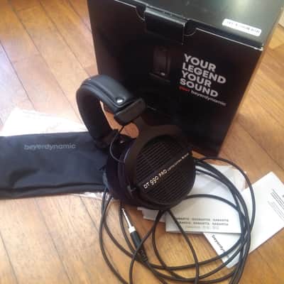 Beyerdynamic DT 990 Pro (Black Limited Edition 80 OHM) Black image 3