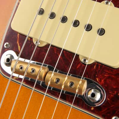 Fender Custom Shop 1967 Jazzmaster Bleached 3-Color Sunburst/DLX Closet Classic (NOS, 2024) image 4