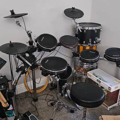 Alesis Command Mesh Kit Electronic Drum Set 2010s - Black image 4