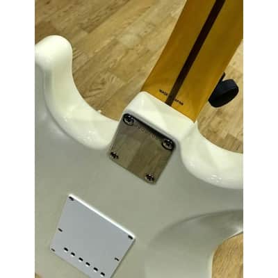 Fender JV Modified '60s Stratocaster - Olympic White image 3