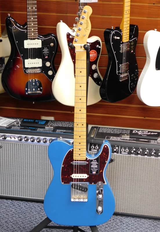 2025 Fender American Professional Classic Hotshot Telecaster Electric Guitar w/Gig Bag! Faded Lake Blue Placid! VERY NICE!!!