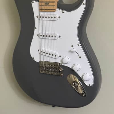 PRS SE Silver Sky 2022 - 2025 - Overland Gray image 2