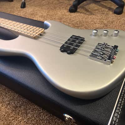Fender Flea Artist Series Signature Active Jazz Bass 2018 Satin Inca SIlver image 11