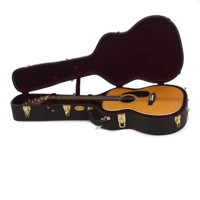 Martin Custom Shop 00-28 Style Grand Concert Sitka Spruce VTS/Wild Grain East Indian Rosewood Natural (Serial #M2991293) image 9