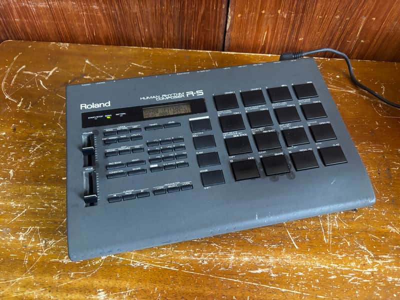 Roland R-5 Human Rhythm Composer Drum Machine | Reverb