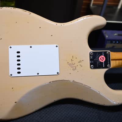 Fender Custom Shop Fat 50’s Stratocaster Relic LTD 2017 - Aged Desert Sand #0453 image 8