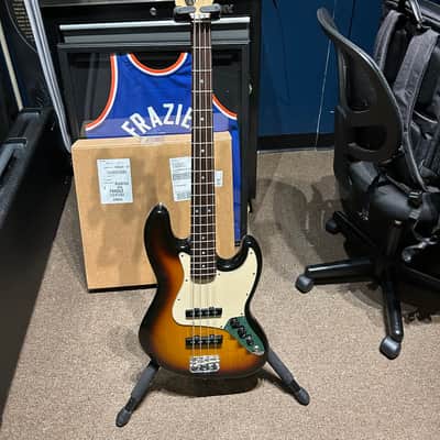 Fender 60th Anniversary American Jazz Bass 2005 - 2006 - 3-Color Sunburst image 1