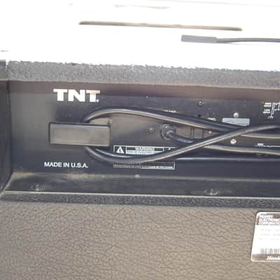 Peavey TNT 115S Bass Amp Black image 7